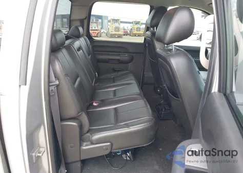 2011 Chevrolet Silverado 1500 Lt from USA, damaged, VIN 3GCPCSE03BG353888